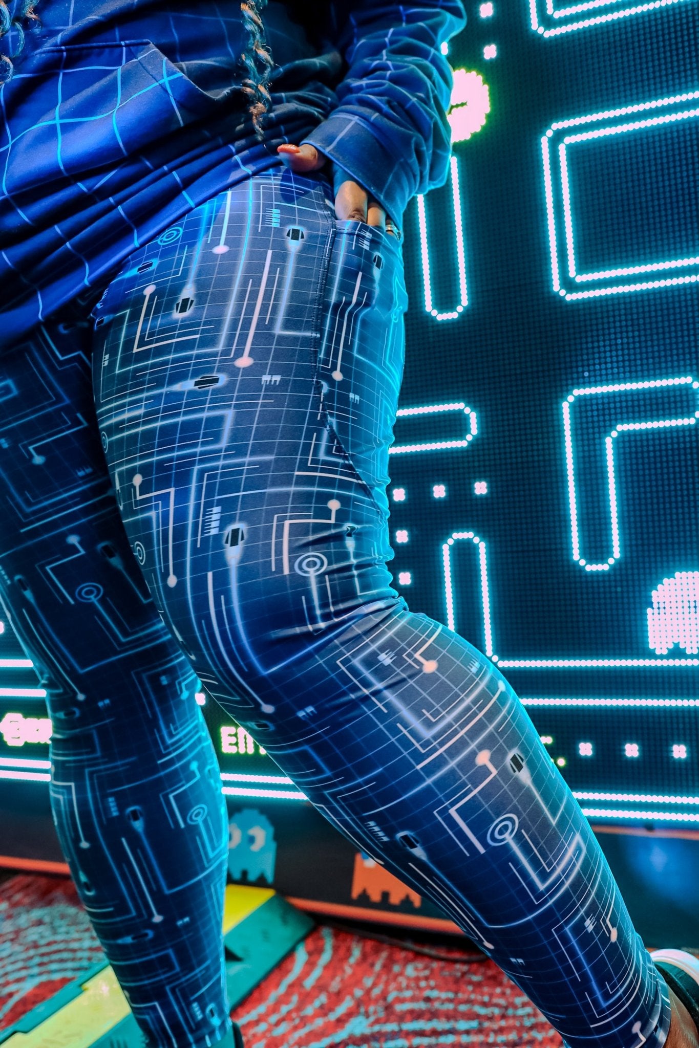 Enter the Grid Leggings with Pockets | Park Candy